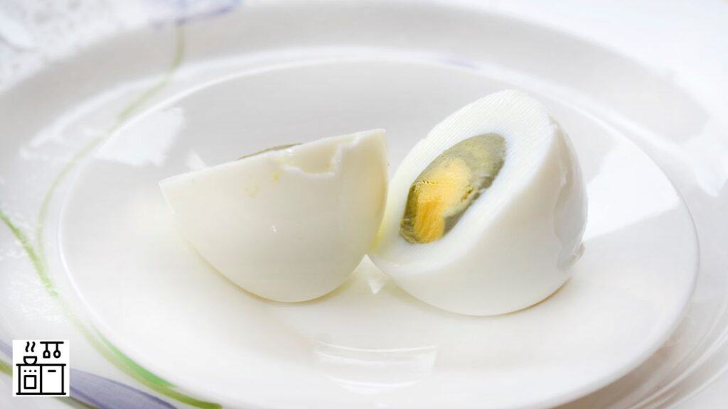 Grey yolk in egg
